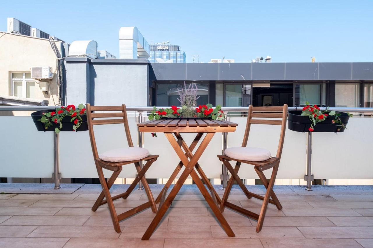 Ferienwohnung Flat With Terrace Near Istiklal Street Istanbul Exterior foto