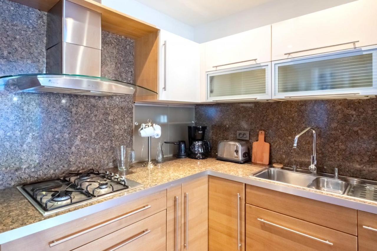 Ferienwohnung Flat With Terrace Near Istiklal Street Istanbul Exterior foto